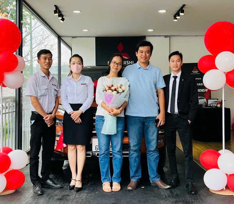 Hình ảnh hoạt động tư vấn xe tại Quảng Nam